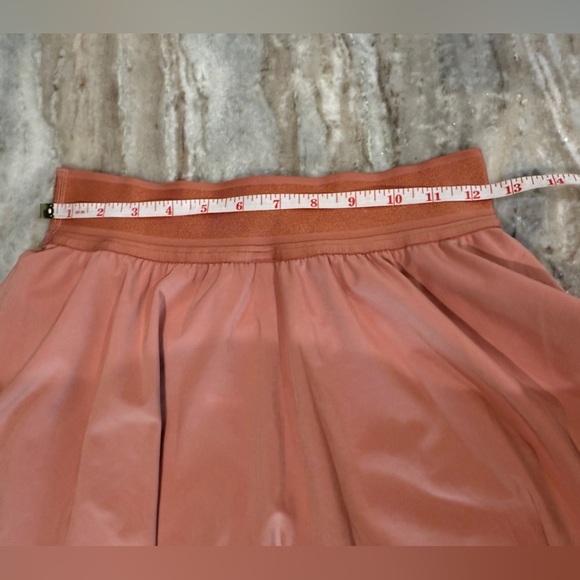 Women’s LULULEMON Court Revival Skort- Size 4 - Picture 7 of 8
